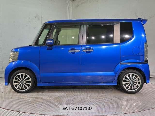 Honda N BOX CUSTOM 2017-06 8413944-7