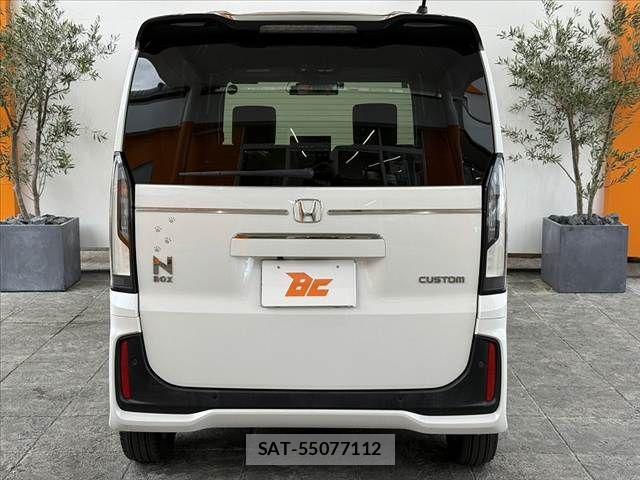 Honda N BOX CUSTOM 2024-05 8413923-13