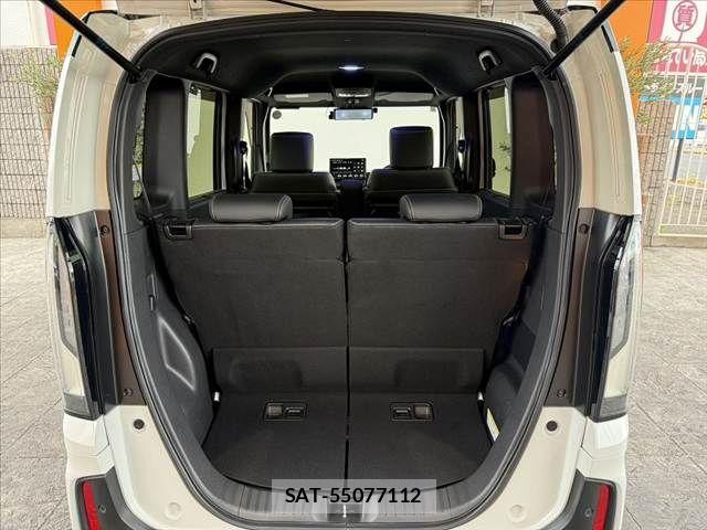 Honda N BOX CUSTOM 2024-05 8413923-19