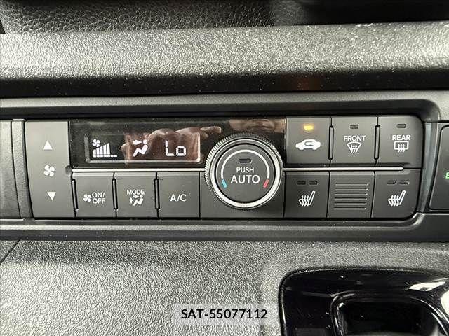 Honda N BOX CUSTOM 2024-05 8413923-22