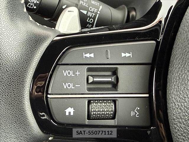 Honda N BOX CUSTOM 2024-05 8413923-26