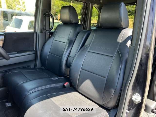 Honda N BOX CUSTOM 2019-03 8413948-7