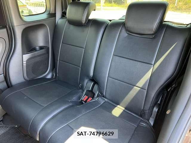 Honda N BOX CUSTOM 2019-03 8413948-8
