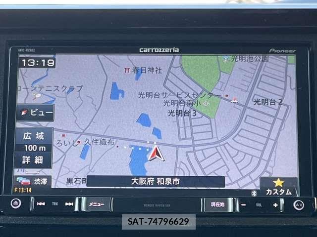 Honda N BOX CUSTOM 2019-03 8413948-12
