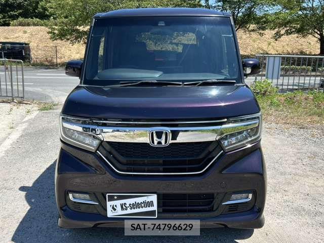 Honda N BOX CUSTOM 2019-03 8413948-2