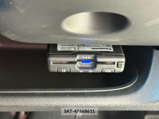Honda N BOX CUSTOM 2025-09 8413922-15