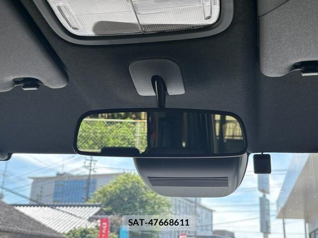 Honda N BOX CUSTOM 2025-09 8413922-28