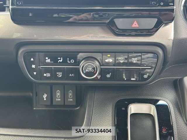 Honda N BOX CUSTOM 2022-04 8413914-17