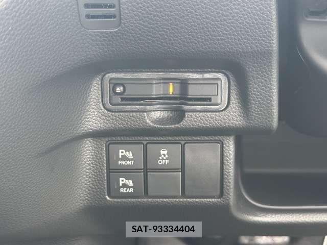 Honda N BOX CUSTOM 2022-04 8413914-19