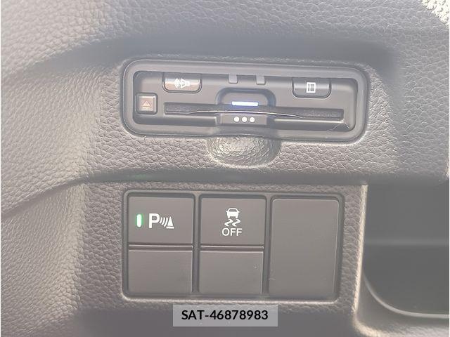 Honda N BOX CUSTOM 2023-04 8413934-17