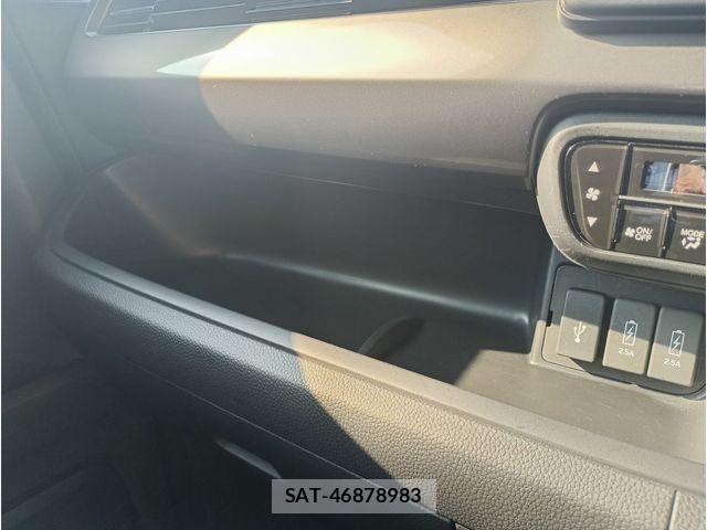 Honda N BOX CUSTOM 2023-04 8413934-6