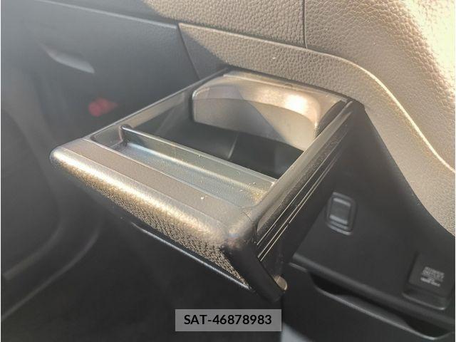 Honda N BOX CUSTOM 2023-04 8413934-8