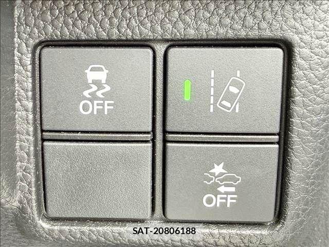 Honda N BOX CUSTOM 2018-04 8413950-13