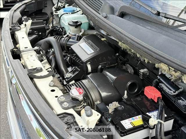 Honda N BOX CUSTOM 2018-04 8413950-19