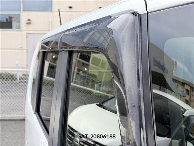 Honda N BOX CUSTOM 2018-04 8413950-29
