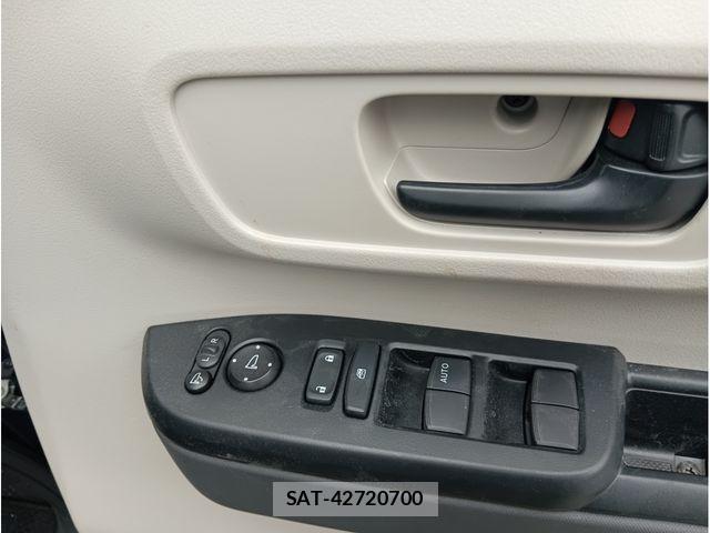 Honda N BOX CUSTOM 2024-05 8438546-21