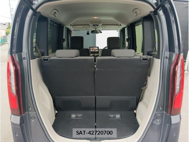 Honda N BOX CUSTOM 2024-05 8438546-25