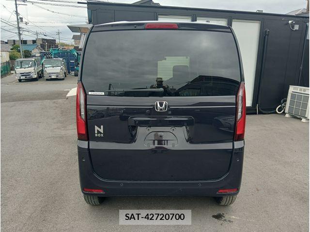 Honda N BOX CUSTOM 2024-05 8438546-5