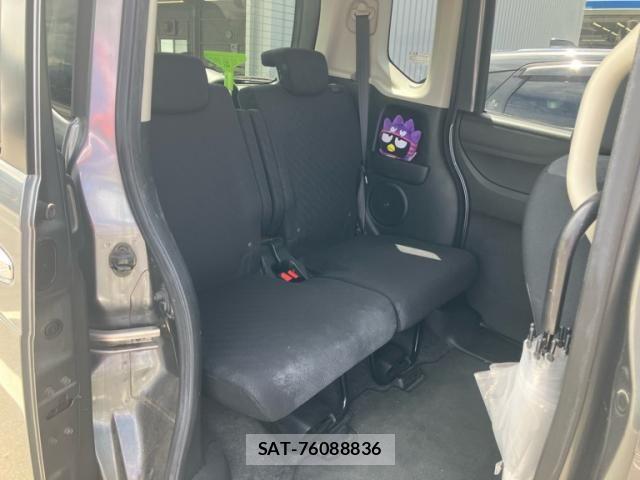 Honda N BOX CUSTOM 2013-11 8438570-11