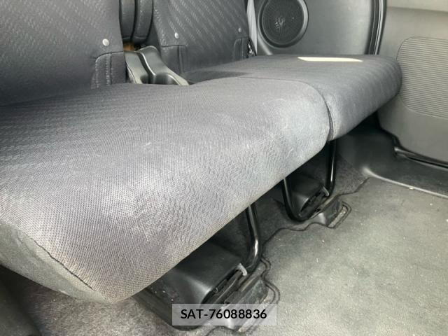 Honda N BOX CUSTOM 2013-11 8438570-12