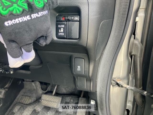 Honda N BOX CUSTOM 2013-11 8438570-16
