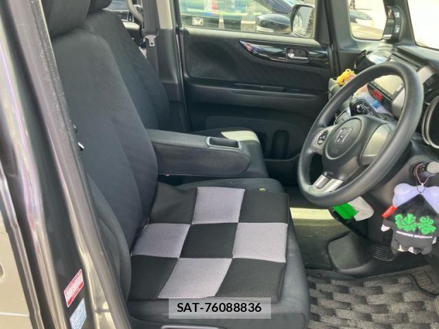 Honda N BOX CUSTOM 2013-11 8438570-18