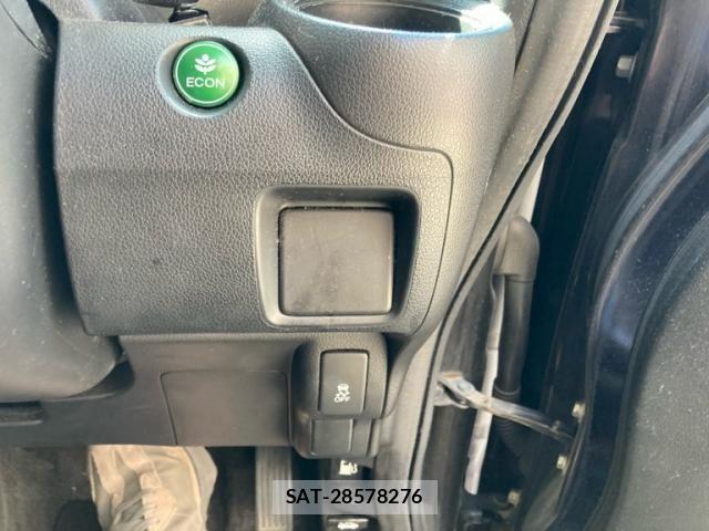 Honda N BOX CUSTOM 2012-06 8438568-13
