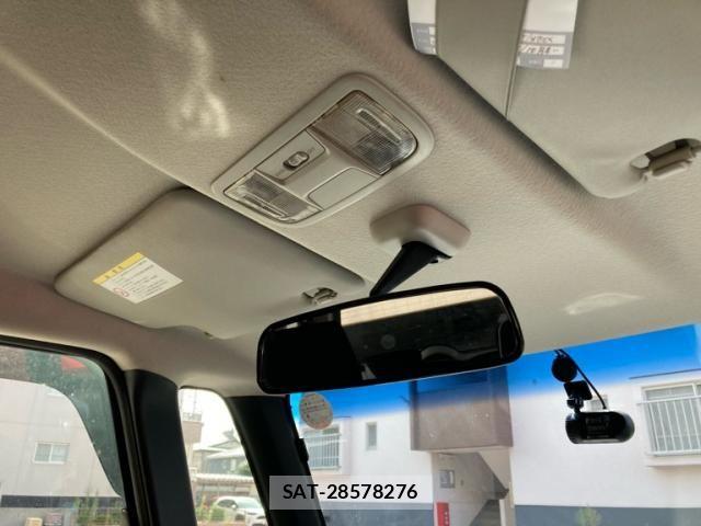Honda N BOX CUSTOM 2012-06 8438568-14