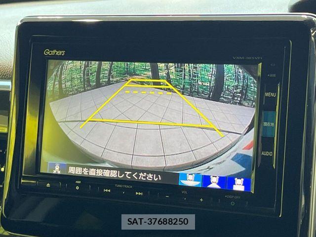 Honda N BOX CUSTOM 2018-08 8438552-4