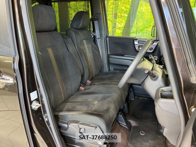 Honda N BOX CUSTOM 2018-08 8438552-7