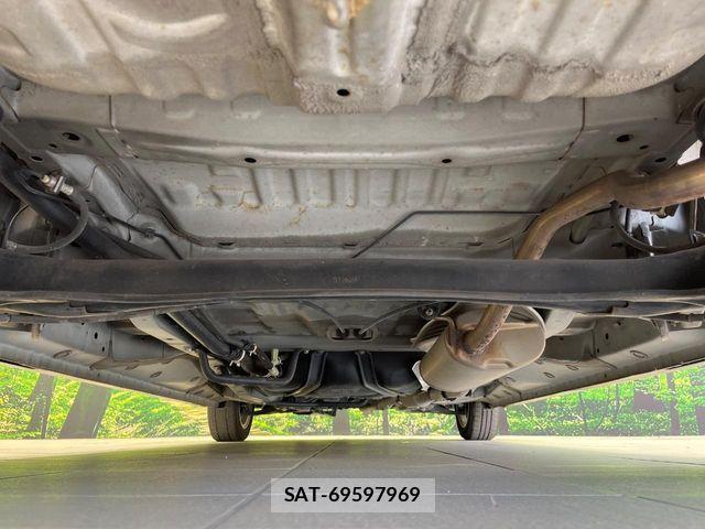 Honda N BOX CUSTOM 2015-06 8438557-18