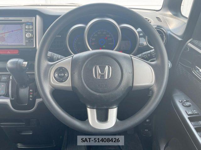 Honda N BOX CUSTOM 2013-02 8438560-11