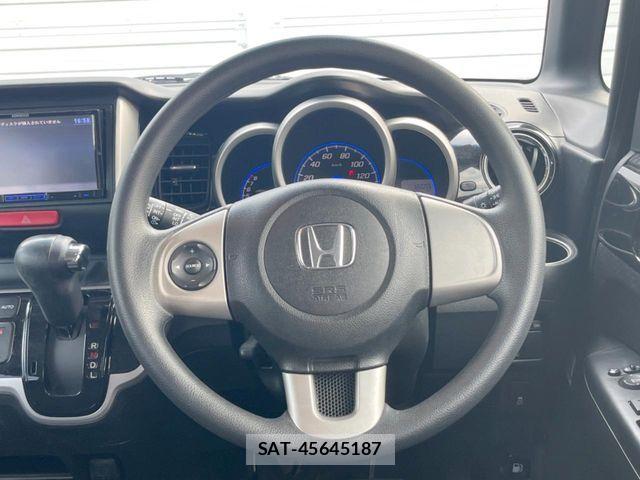 Honda N BOX CUSTOM 2012-04 8438561-11