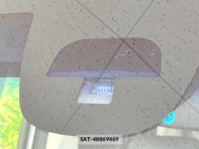Honda N BOX CUSTOM 2015-12 8438549-2
