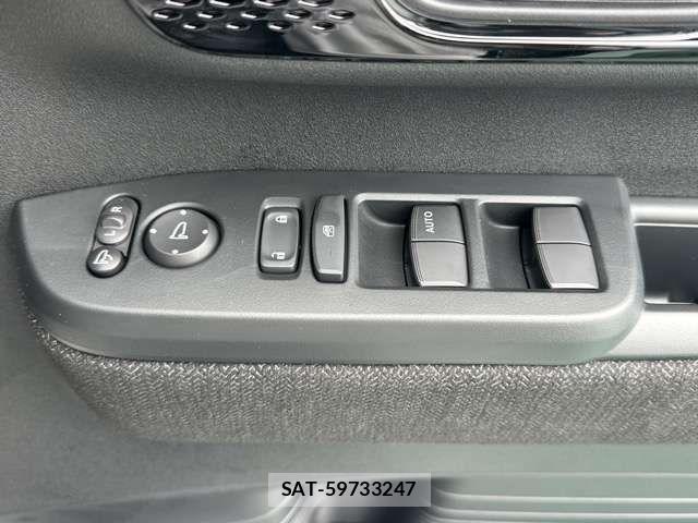 Honda N BOX CUSTOM 2026-06 8438127-15