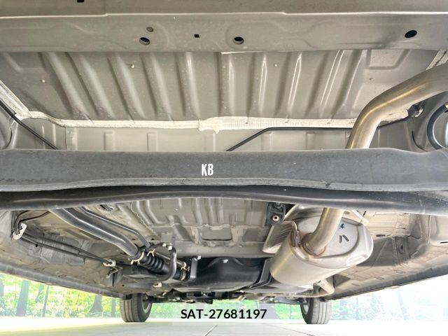 Honda N BOX CUSTOM 2022-12 8438540-18