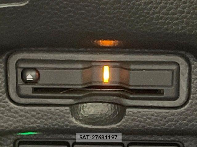 Honda N BOX CUSTOM 2022-12 8438540-6