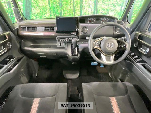 Honda N BOX CUSTOM 2017-09 8438547-1