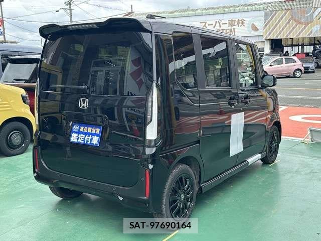 Honda N BOX CUSTOM 2026-06 8438126-13