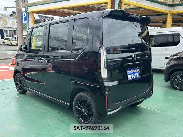Honda N BOX CUSTOM 2026-06 8438126-3