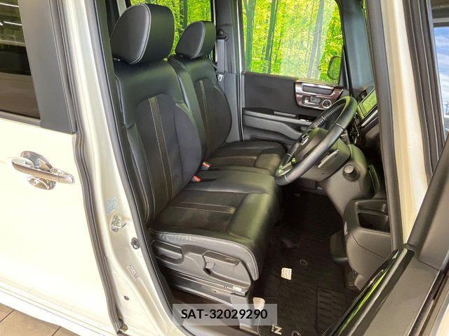 Honda N BOX CUSTOM 2018-01 8438544-7