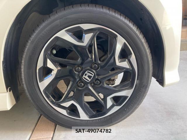 Honda N BOX CUSTOM 2018-05 8438542-5