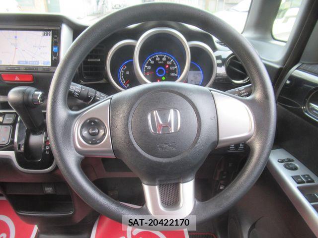 Honda N BOX CUSTOM 2015-09 8438562-15