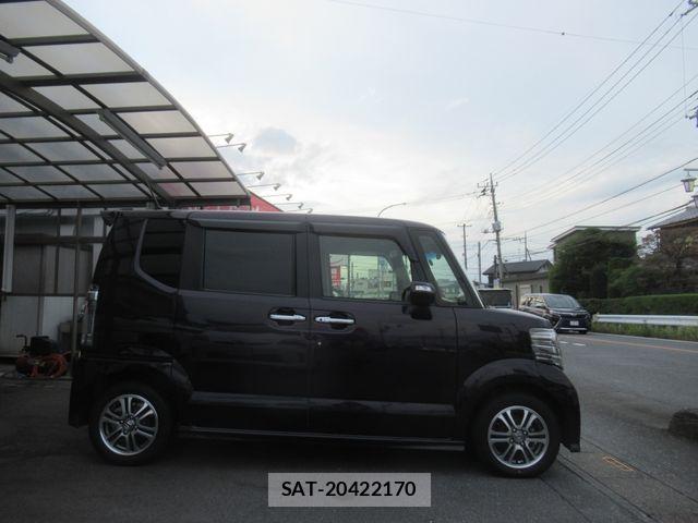 Honda N BOX CUSTOM 2015-09 8438562-3