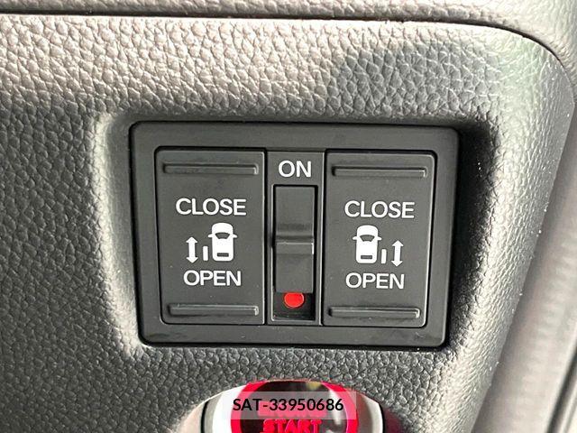 Honda N BOX CUSTOM 2022-02 8437758-4