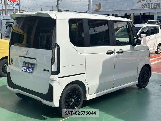 Honda N BOX CUSTOM 2026-06 8438530-11