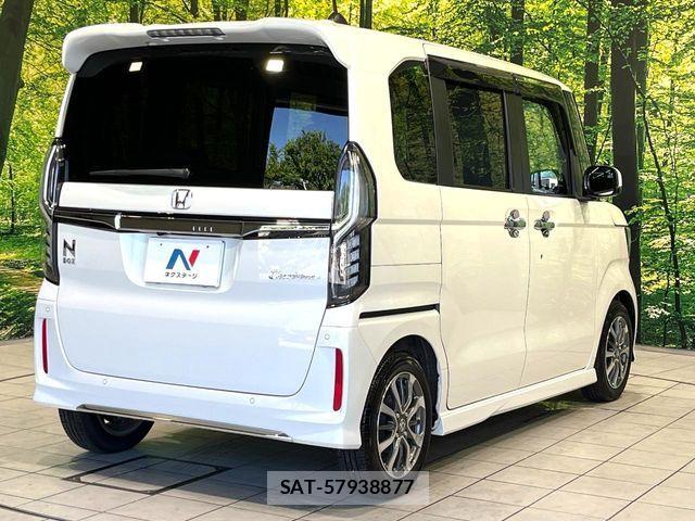 Honda N BOX CUSTOM 2022-01 8438548-16