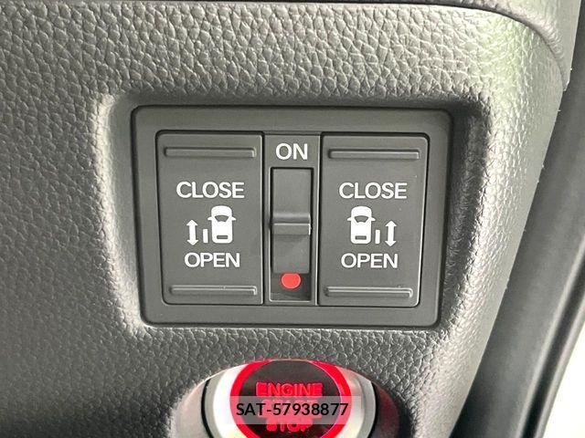 Honda N BOX CUSTOM 2022-01 8438548-6