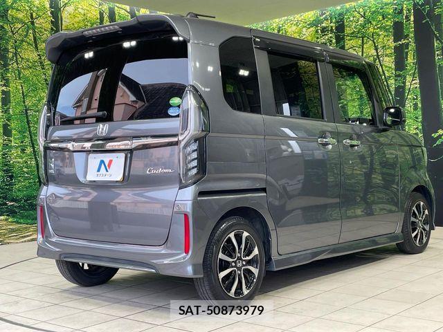 Honda N BOX CUSTOM 2017-12 8458044-16