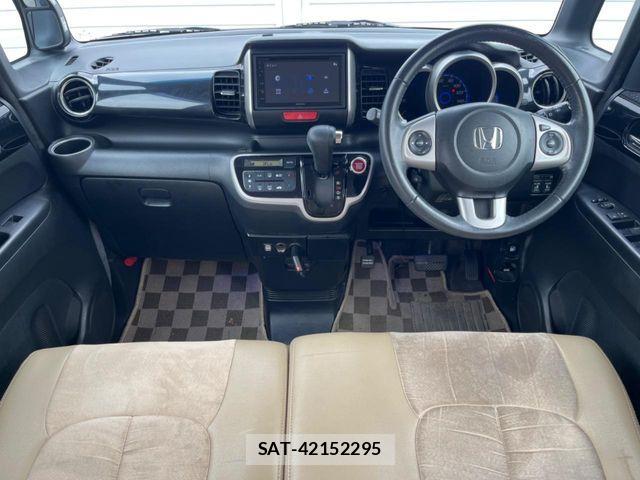 Honda N BOX CUSTOM 2012-04 8458066-1
